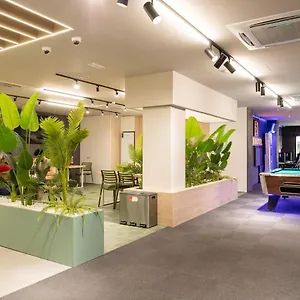 3* 캡슐호텔 Futurotel Malagueta